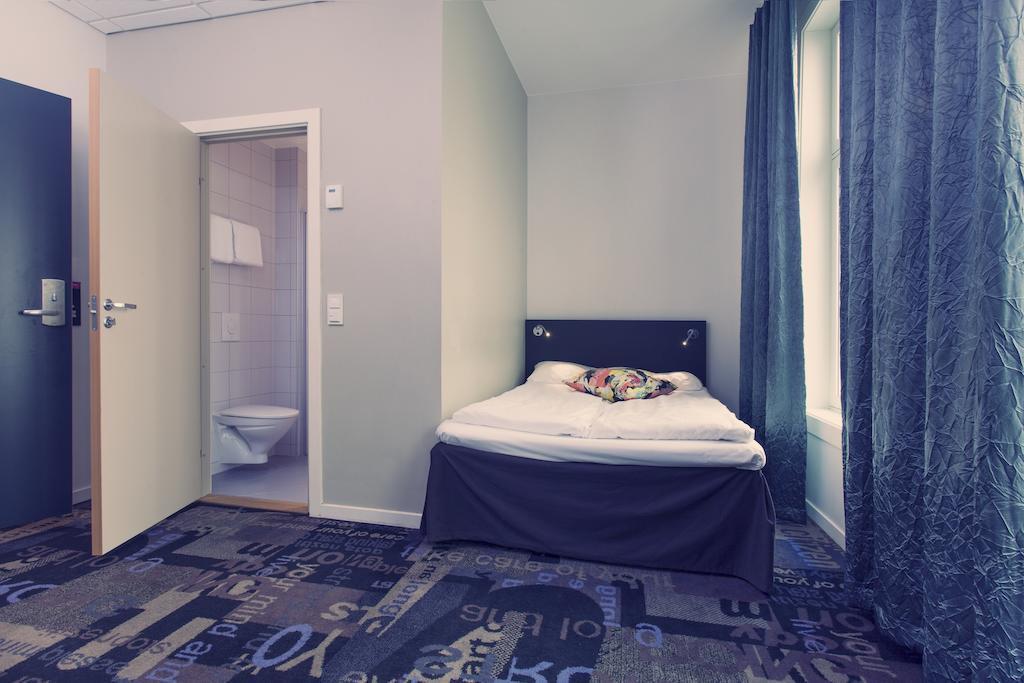 Hotel Comfort Borsparken 3*